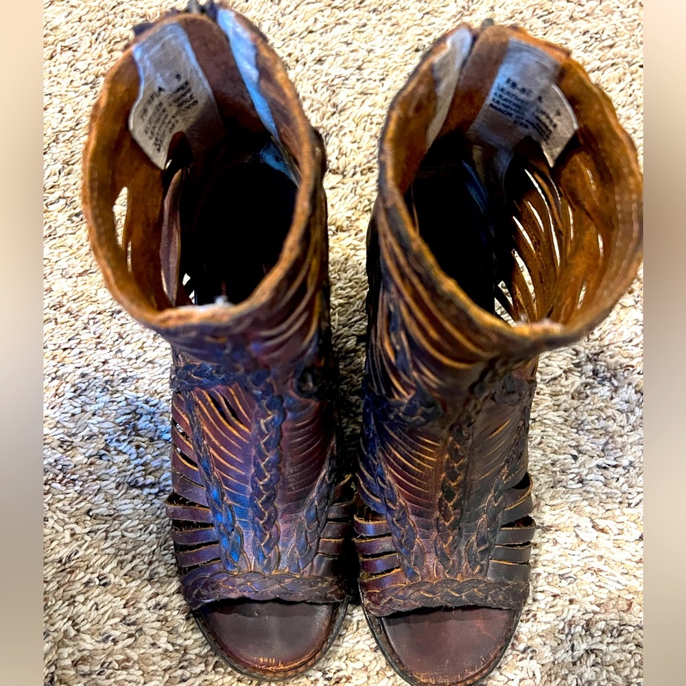 Freebird Bela sz 9 no issues.